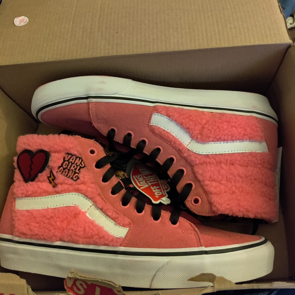 Vans high top furry high top 8.5 womens